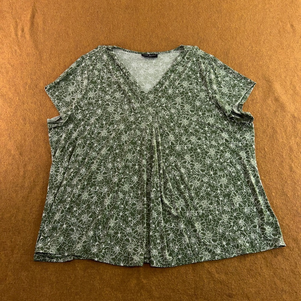 Lane Bryant Womens 26/28 Green Floral Pleated V-Neck Short Sleeve Top New